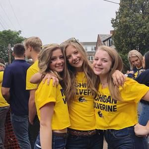 Meet your Posher, Sydney